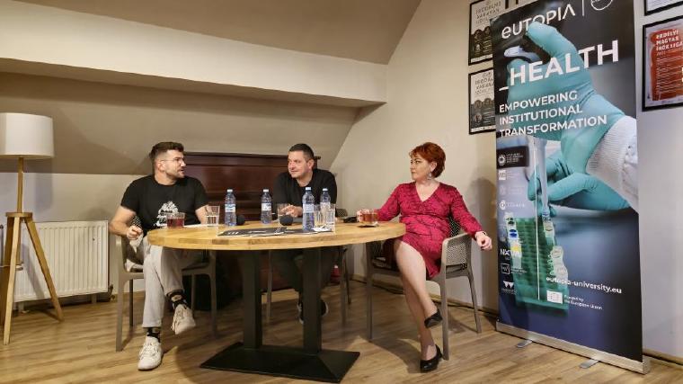 First Science Cafe in Cluj-Napoca: Shedding Light on Radon – The Silent Threat in the Air We Breathe