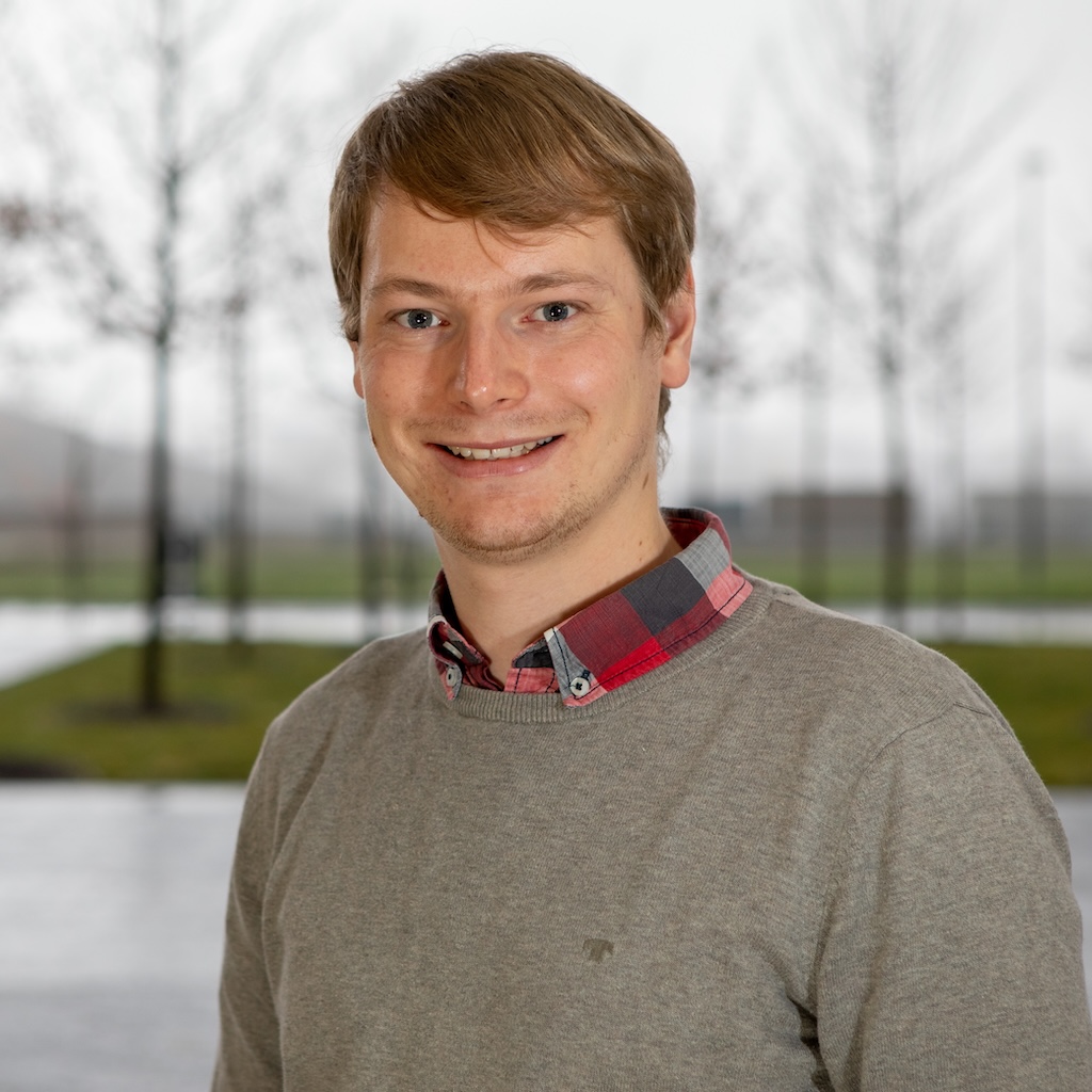 Dr. Mikołaj Kasprzak