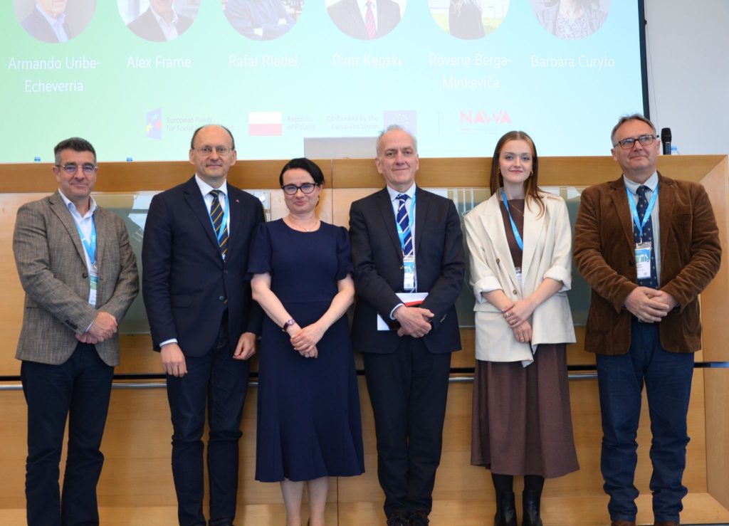 The participants to one of the panels